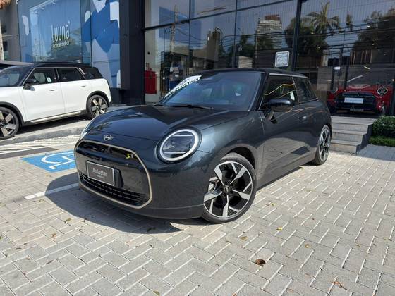 MINI COOPER 40,7 KW ELÉTRICO 2P E MINI COOPER 40,7 KW ELÉTRICO 2P E